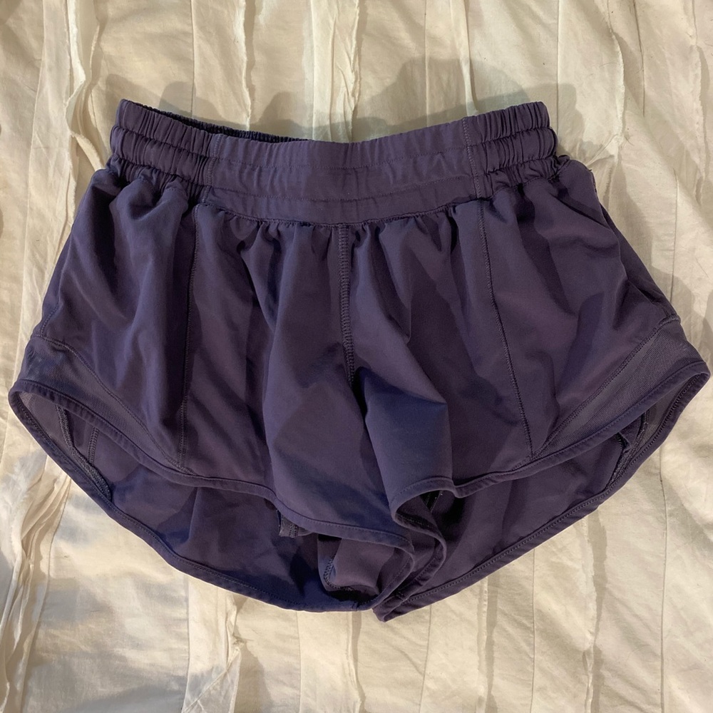lululemon hotty hot shorts RARE COLOR